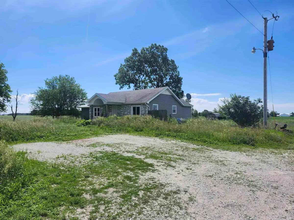 1159 W 1000 S, Columbia City, IN 46725 - #1