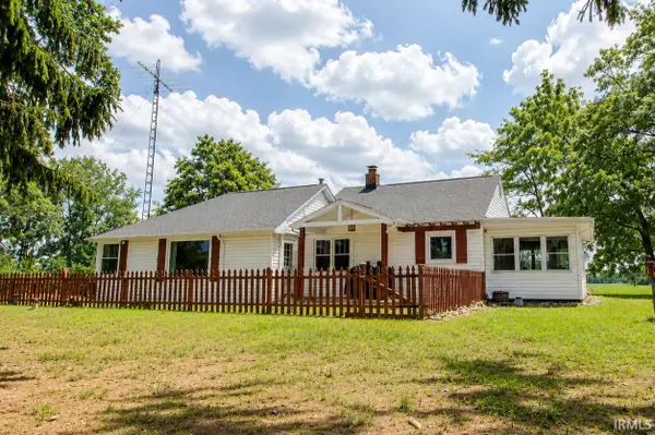 3915 W 200 N, Winamac, IN 46996