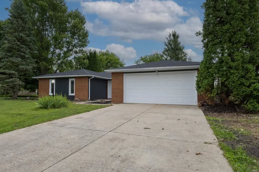 1921 E Cardinal Drive, Albany, IN 47320 - #2