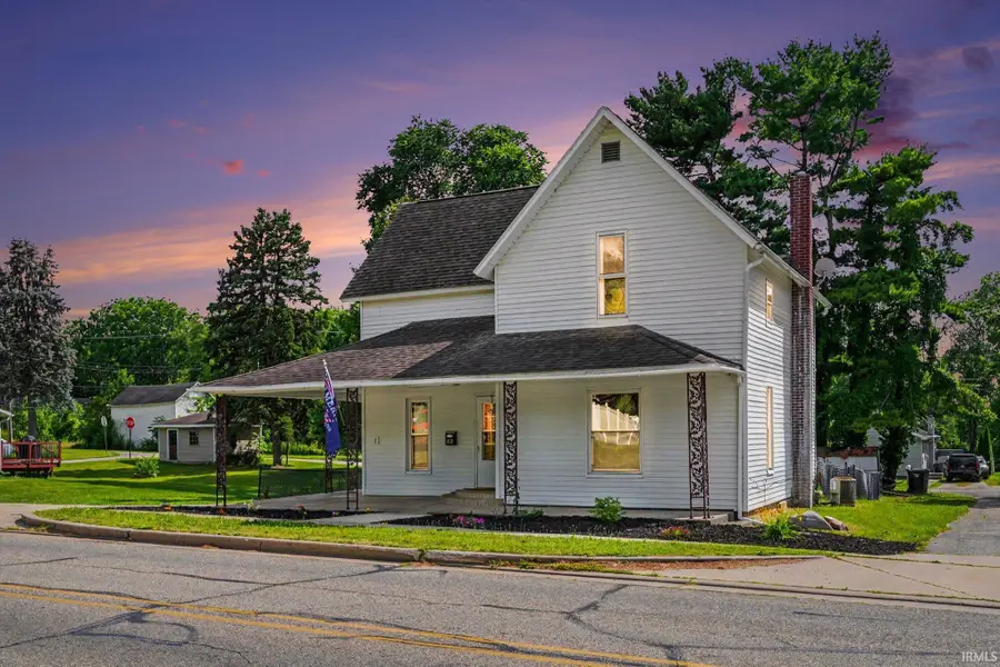 1031 N Huntington Street, Syracuse, IN 46567 - #2