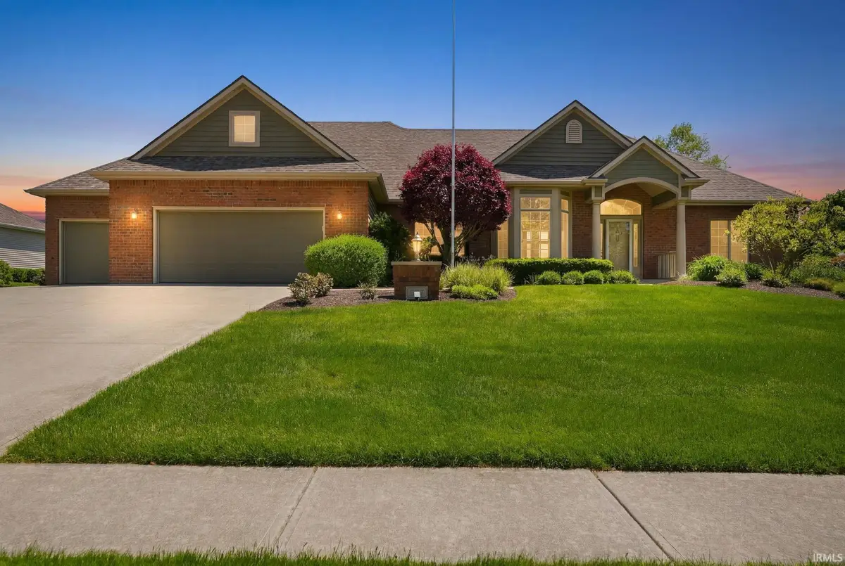 527 Chestnut Hills Parkway, Fort Wayne, IN 46814 - #1