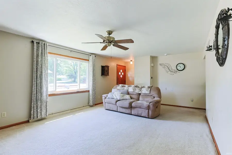 1005 Violet Road, Elkhart, IN 46514 - #3
