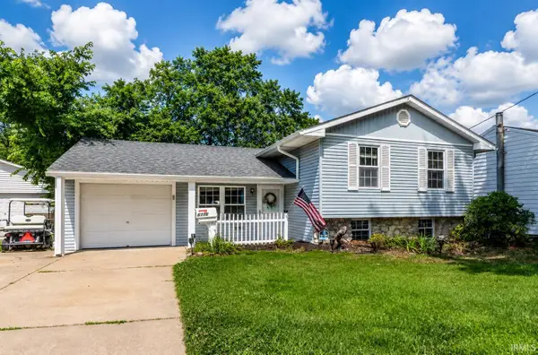 6116 Hickory Hill Lane, Evansville, IN 47710