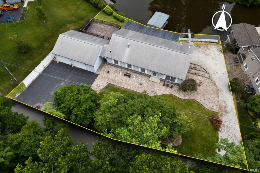 11016 N Landing Road, Monticello, IN 47960 - #2