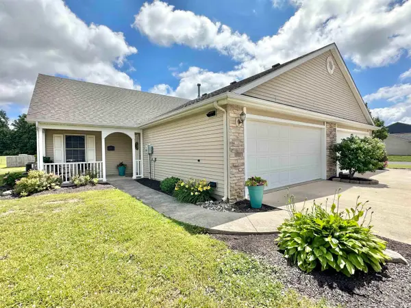 1917 Greyson Drive, Auburn, IN 46706