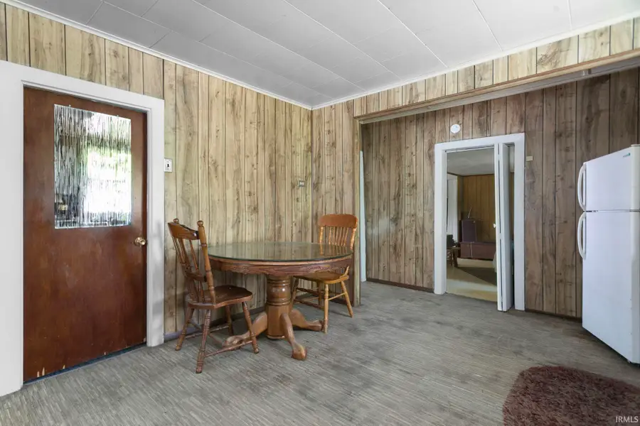 1032 E Indiana Avenue, Elkhart, IN 46516 - #3