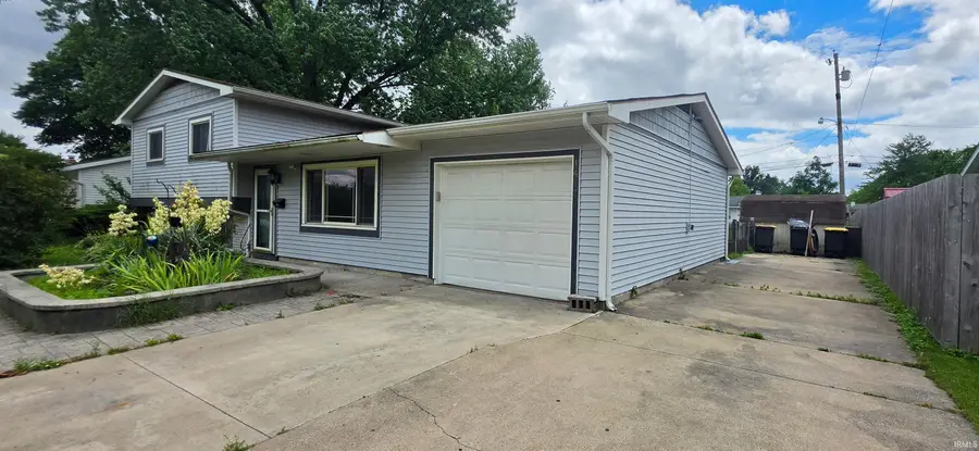 1417 Lower Huntington Road, Fort Wayne, IN 46819 - #3