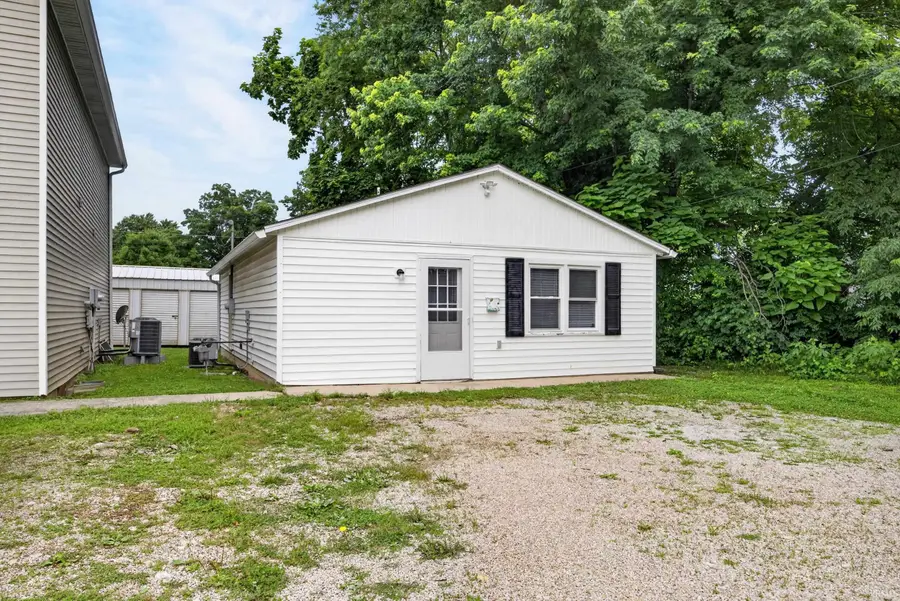 357, 359, 359.5 S East St Avenue, Spencer, IN 47460 - #3