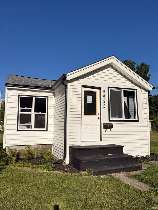 4425 Holton Avenue, Fort Wayne, IN 46806