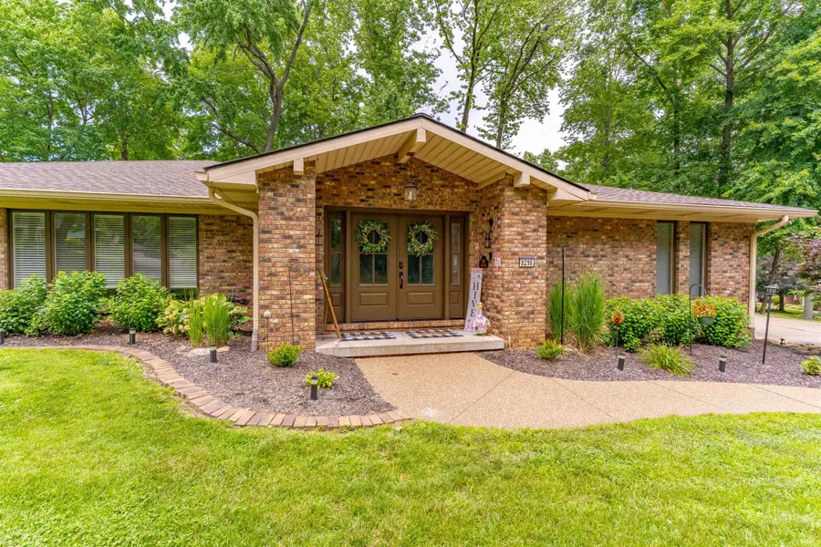 8216 Berry Drive, Evansville, IN 47710 - #2