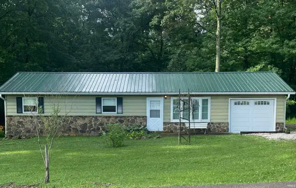 1136 Art Gallery Road, Bedford, IN 47421