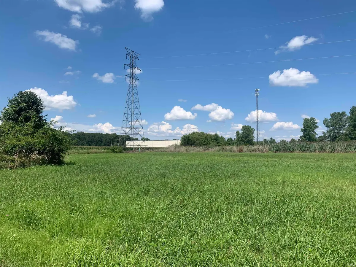 2 W Fisher Street Extension, Monticello, IN 47960 - #1