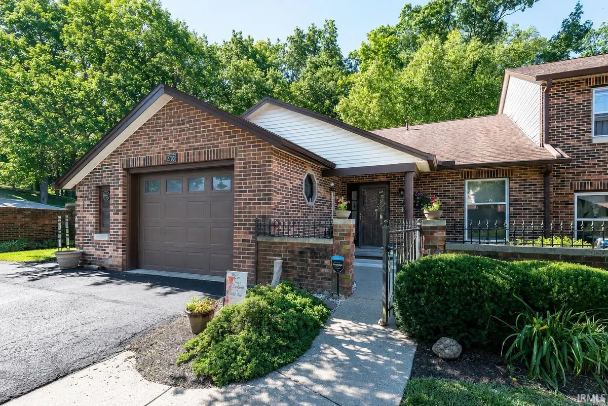 2726 S Mccartney Lane, Bloomington, IN 47401 - #1