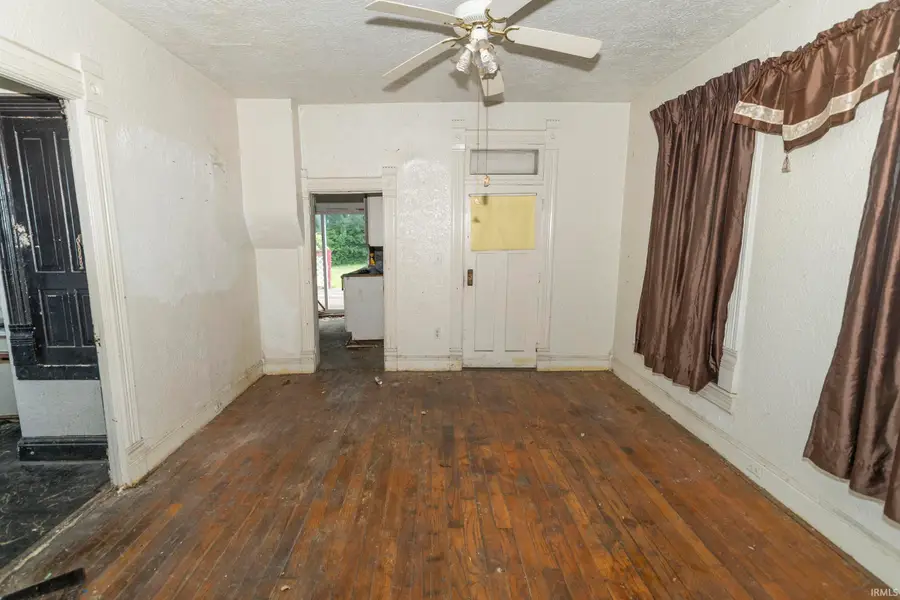 154 Middlebury Street, Elkhart, IN 46516 - #3