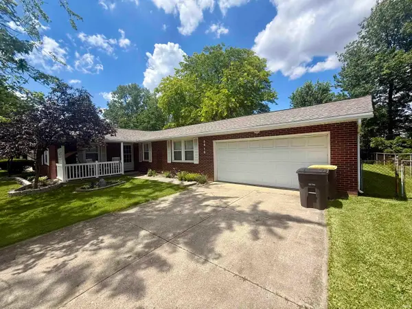 5815 Aloha Drive, Fort Wayne, IN 46815