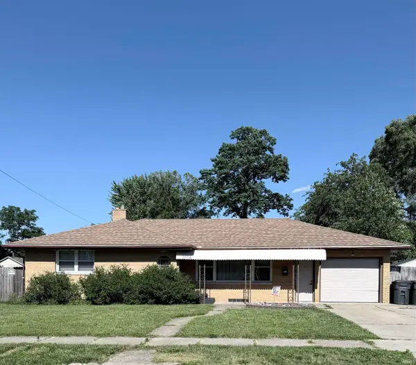 2104 S Dorothy Street, South Bend, IN 46613