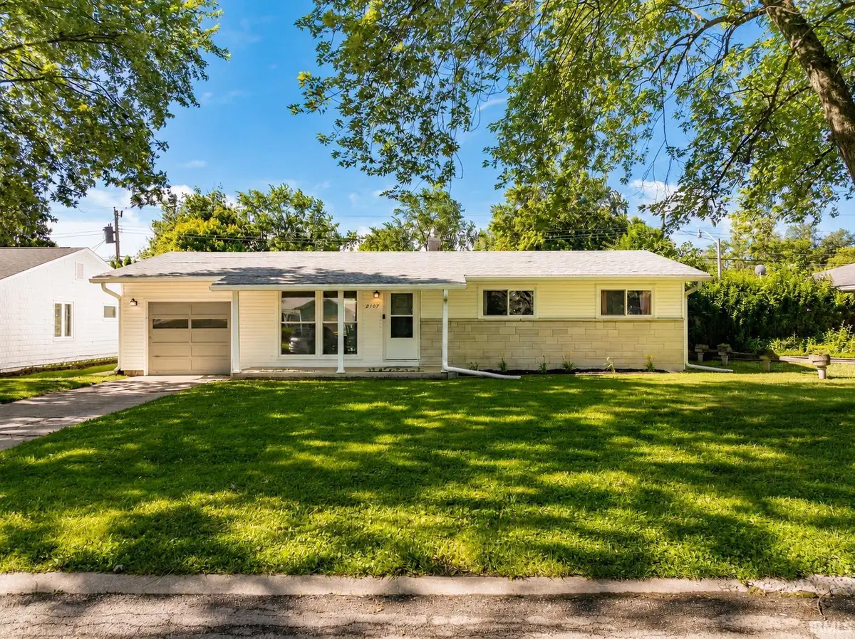 2107 W Sheffield Drive, Muncie, IN 47304 - #1