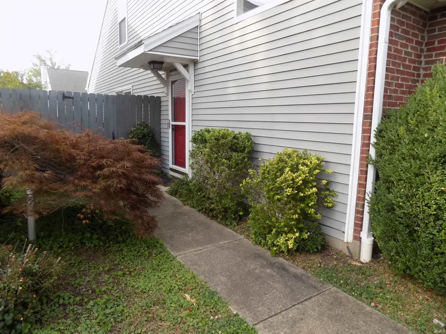3513 N Stockwell Road, Evansville, IN 47715 - #3