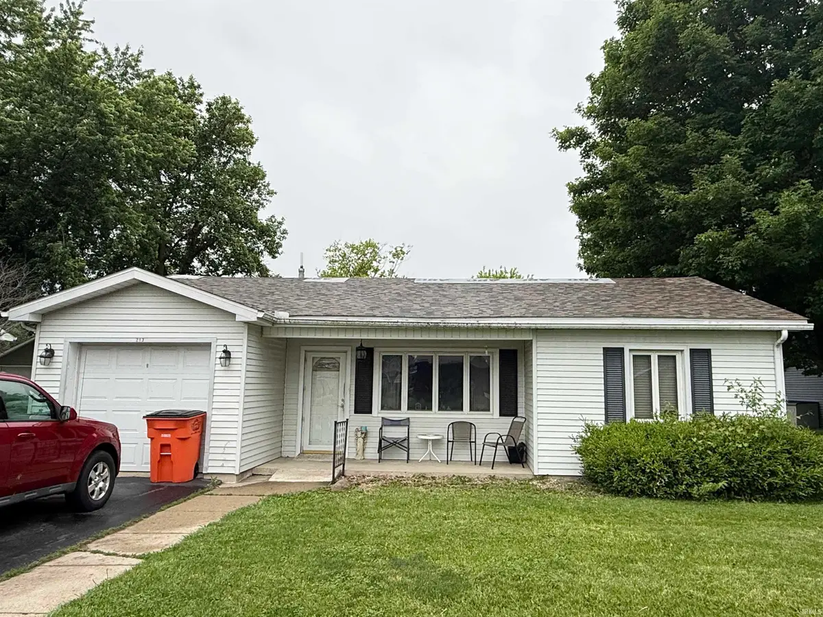 213 N Greenberry Street, Sweetser, IN 46987 - #1