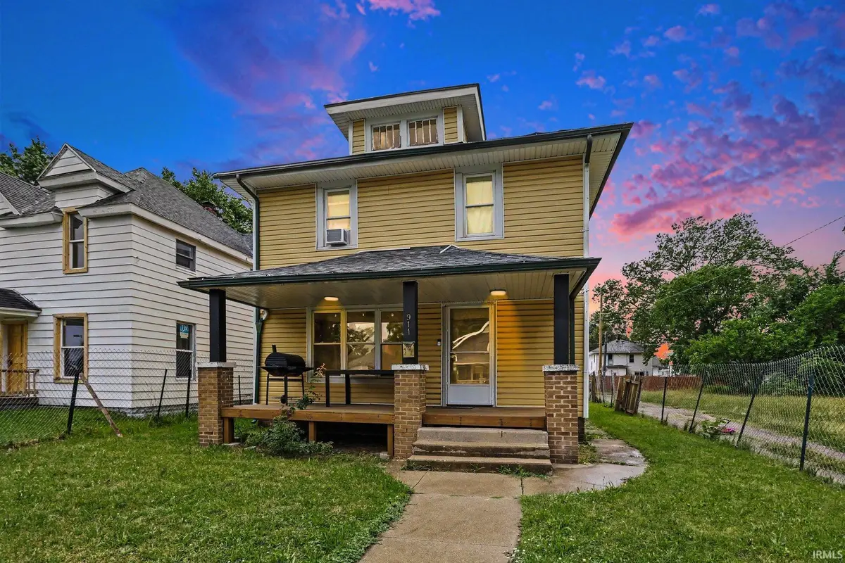 911 N Adams Street, South Bend, IN 46628 - #1
