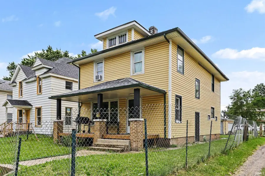 911 N Adams Street, South Bend, IN 46628 - #3