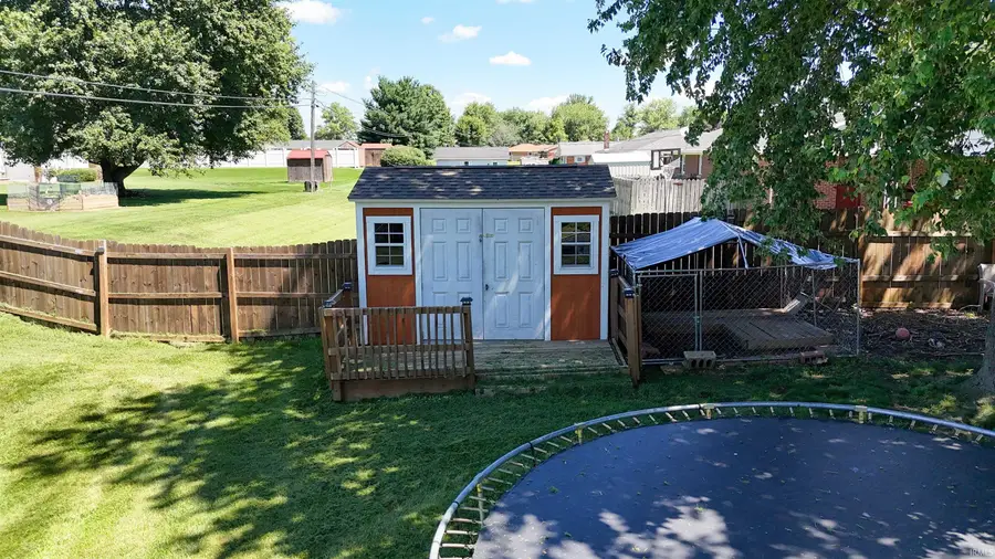 2006 N Leland Drive, Huntingburg, IN 47542 - #3