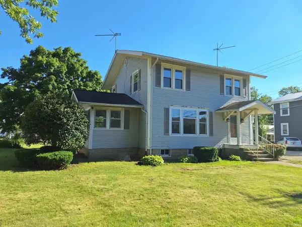 218 Dearborn Street, Berne, IN 46711