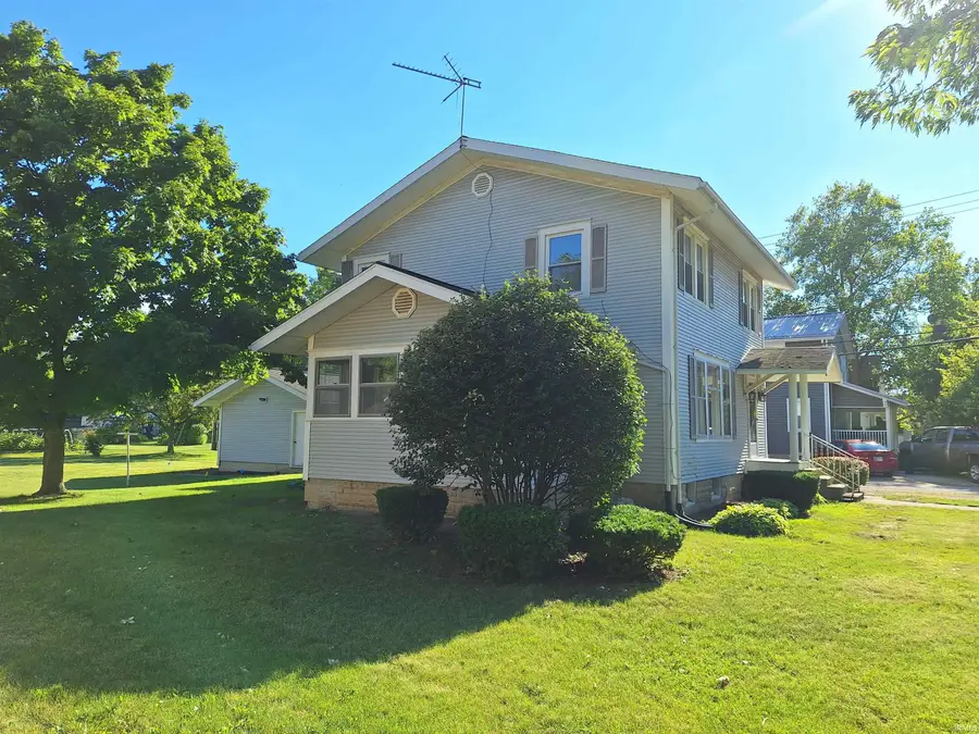 218 Dearborn Street, Berne, IN 46711 - #3