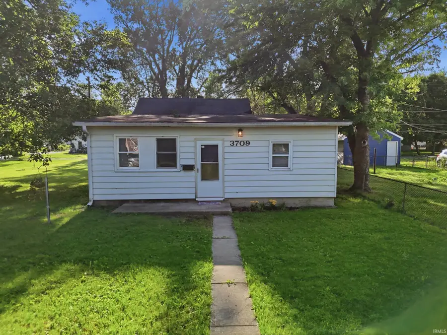 3709 South Park Drive, Fort Wayne, IN 46806 - #3