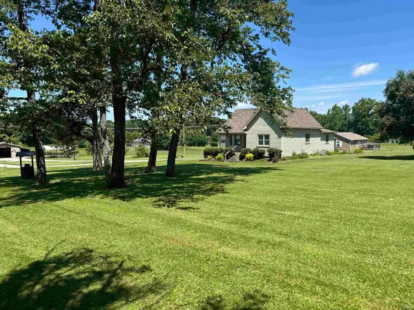 18 Lindsay Court, Spencer, IN 47460