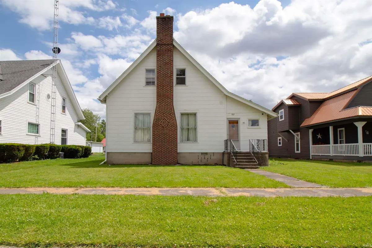 709 E Main Street, Portland, IN 47371 - #1