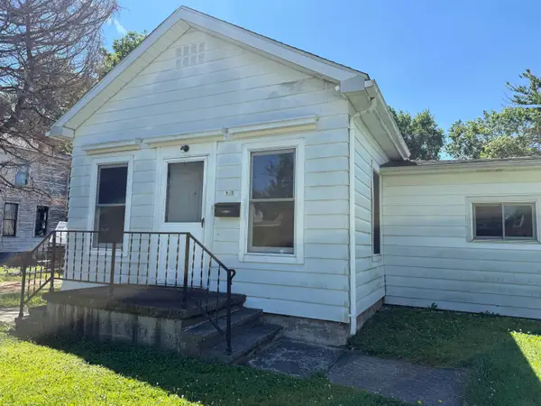 942 Bell Avenue, New Haven, IN 46774