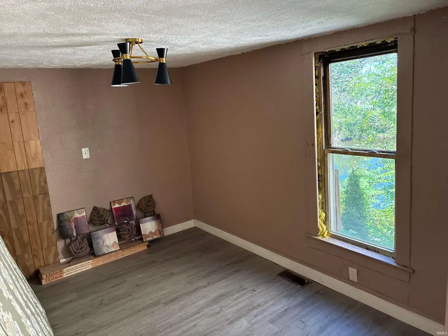 311 Hillside Court, Elkhart, IN 46516 - #3