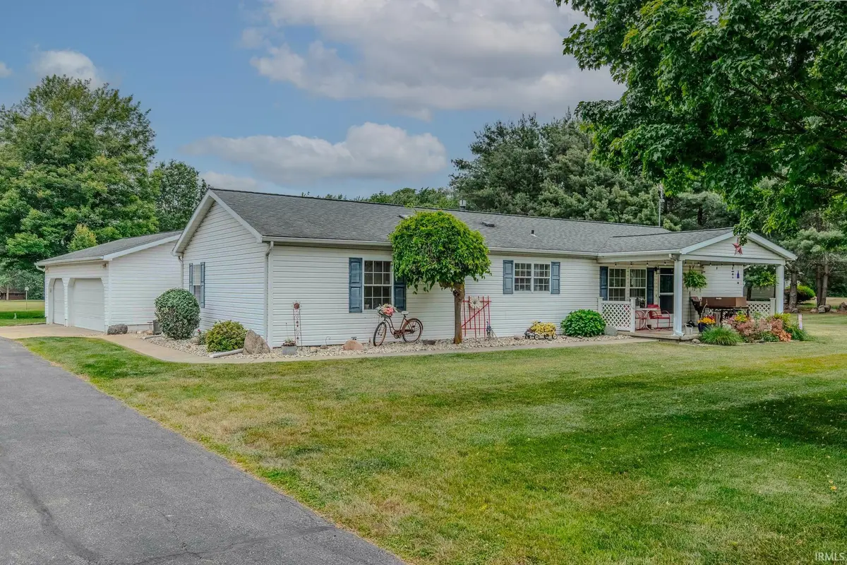930 N 150 E, Lagrange, IN 46761 - #1