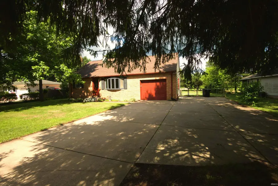 54872 Bittersweet Road, Mishawaka, IN 46545 - #2