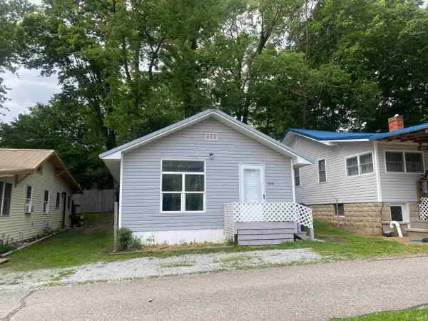 414 W Coy Avenue, Silver Lake, IN 46982