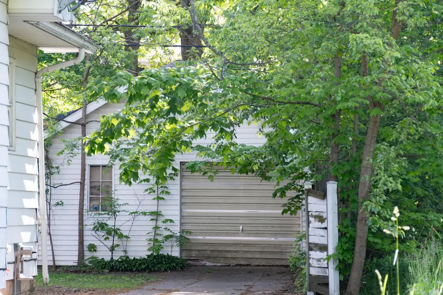 1142 Obrien Street, South Bend, IN 46628 - #3