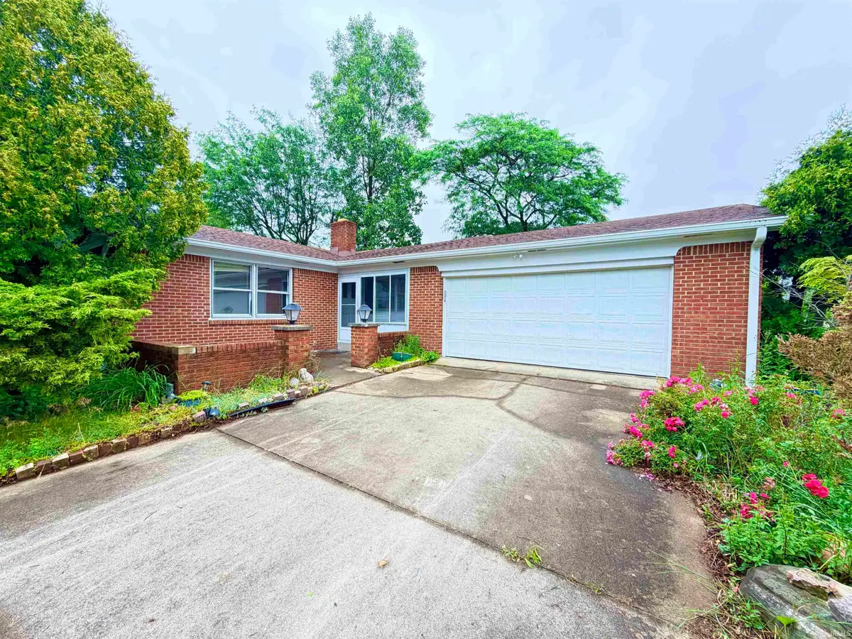 1521 Canterbury Court, Huntington, IN 46750 - #1