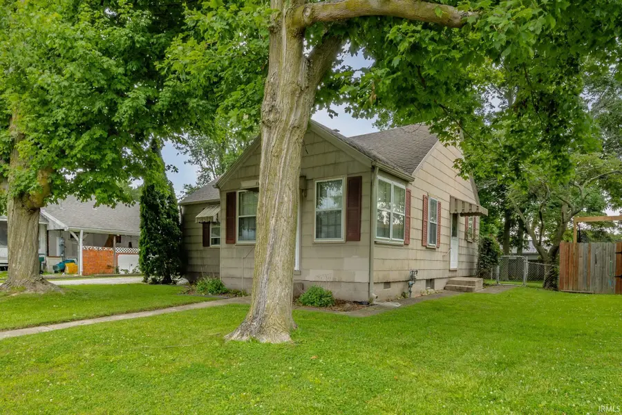 1614 S Luick Avenue, Muncie, IN 47302 - #3