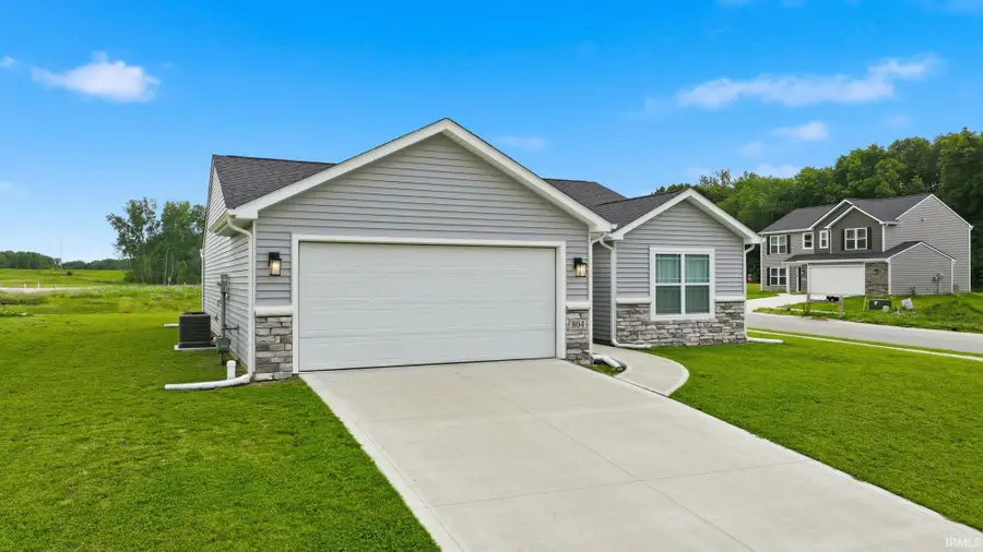804 Knights Crossing, Kendallville, IN 46755 - #2