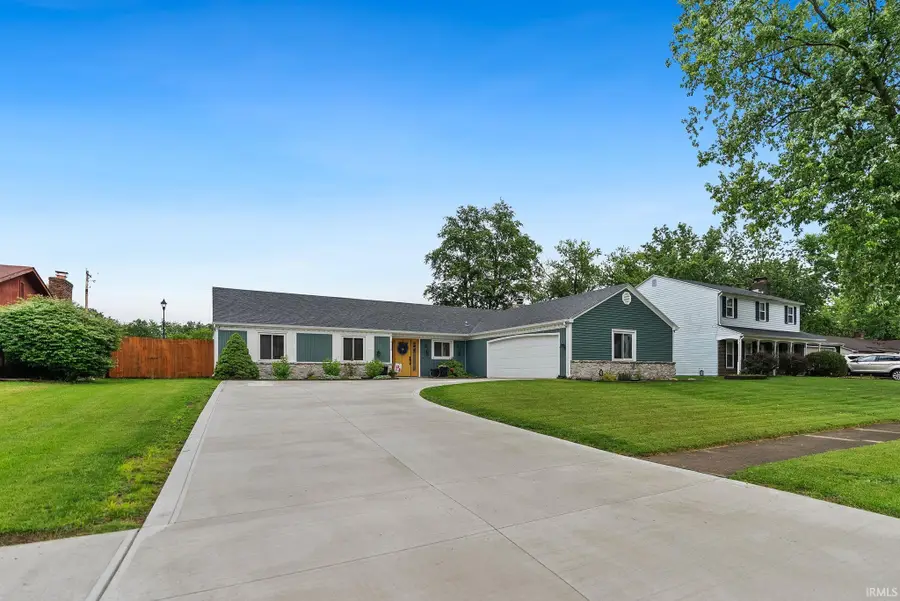 3332 Chelmsford Place, Fort Wayne, IN 46815 - #2