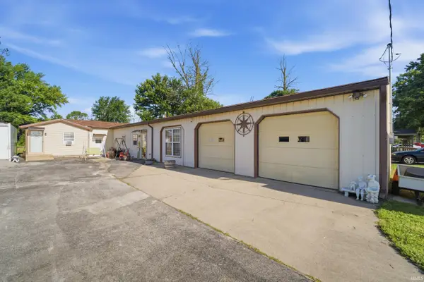 4236 S County Line Road East Road, Mulberry, IN 46058