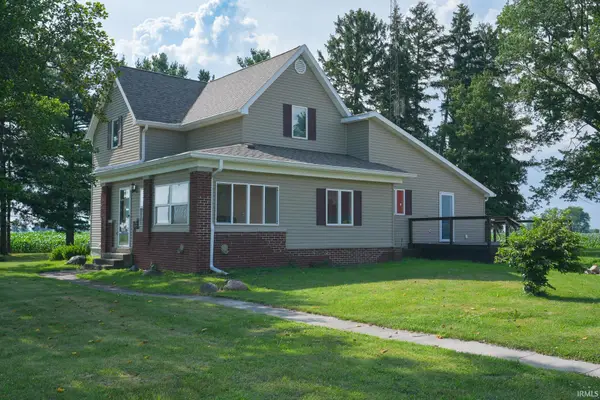 464 W 100 S, Rochester, IN 46975