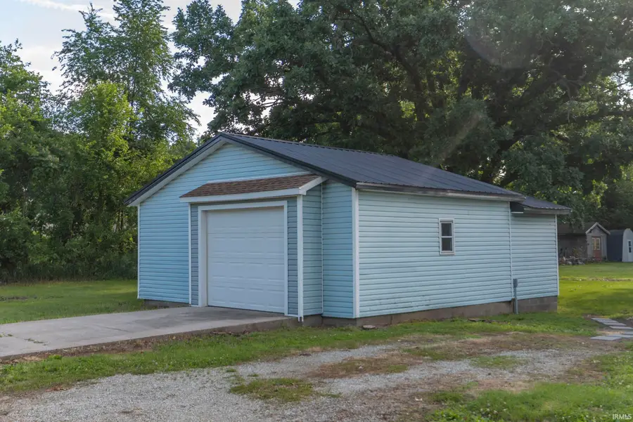 30343 Wolf Avenue, Elkhart, IN 46516 - #2