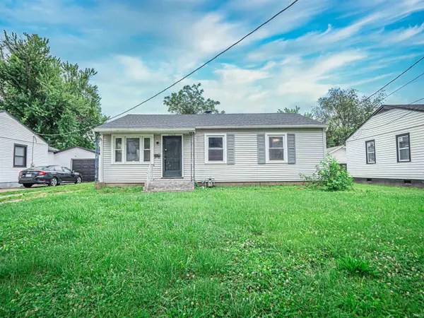 2063 E Columbia Street, Evansville, IN 47711