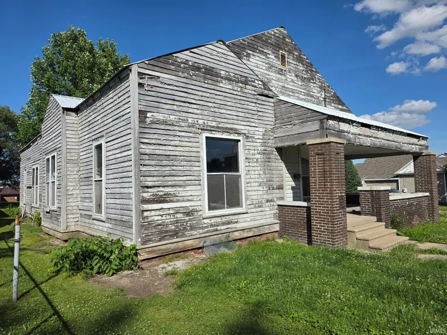 504 N Main Street, Bicknell, IN 47512 - #3