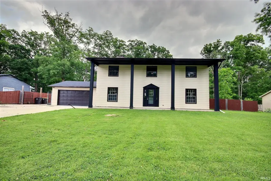 8120 Manor Drive, Fort Wayne, IN 46825 - #2