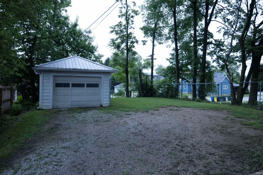 1105 N Wheeling Avenue, Muncie, IN 47303 - #3
