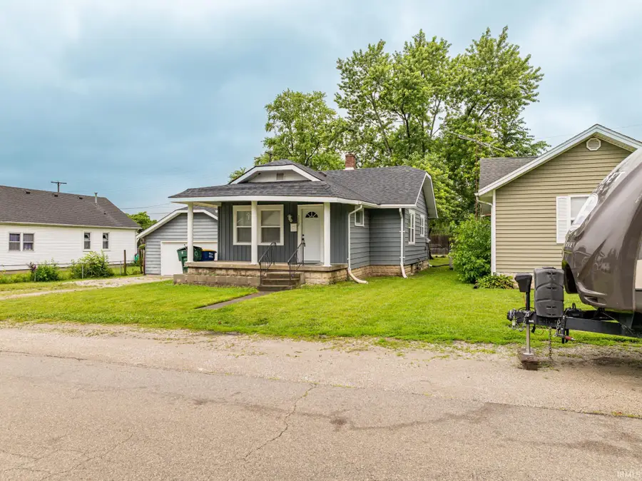 3007 S Monroe Drive, Muncie, IN 47302 - #2
