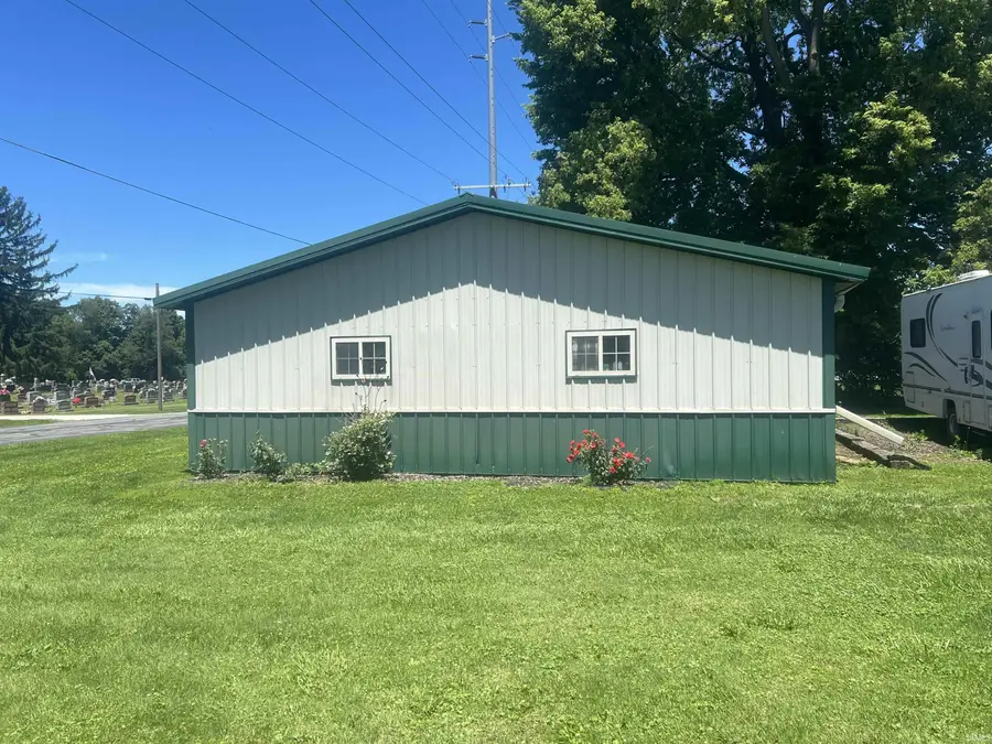 114 W 7th Street, Burlington, IN 46915 - #3